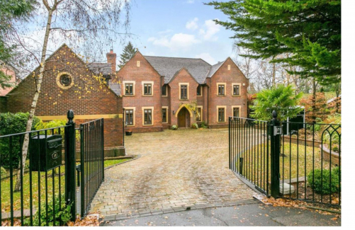 Architects in Northwood - Nicholas Way
